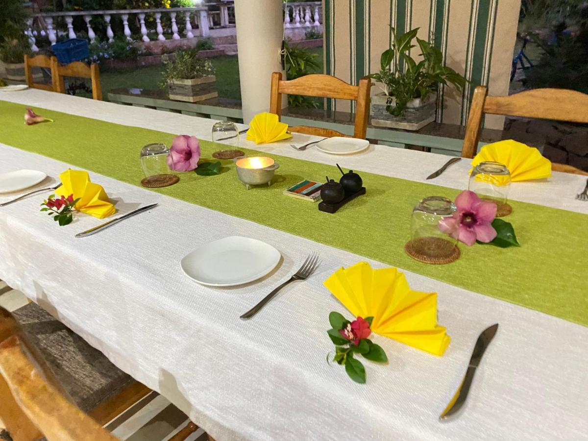 拉迪格岛 卡劳宾馆酒店 外观 照片